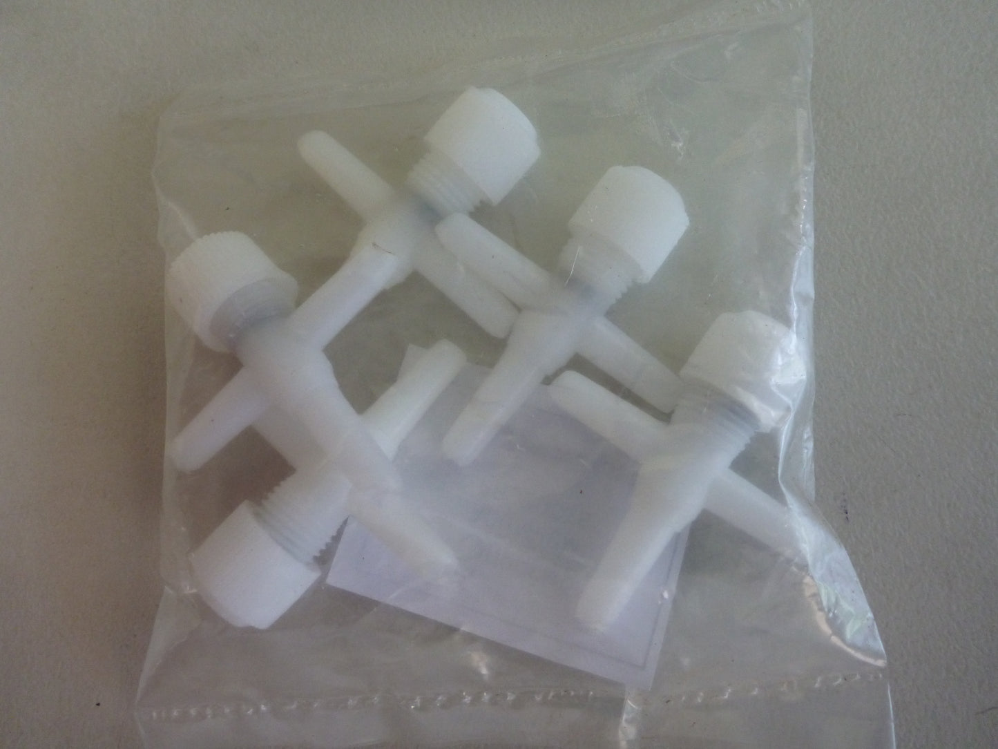 2 Way plastic airline tap 5 pack