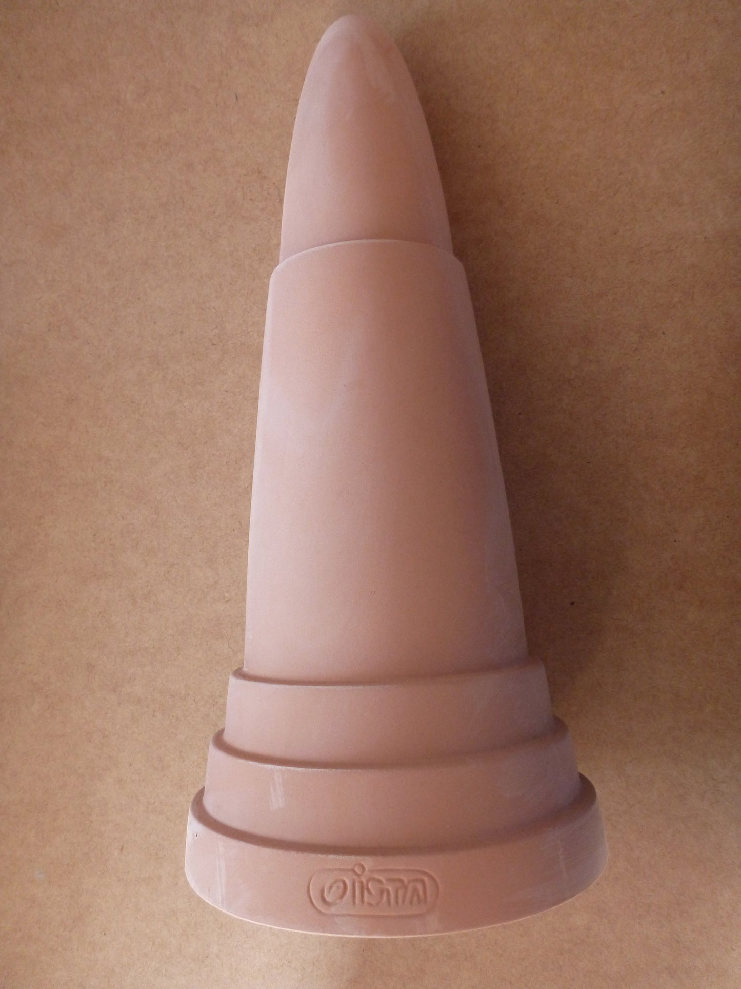 Ceramic Discus Spawning Cone